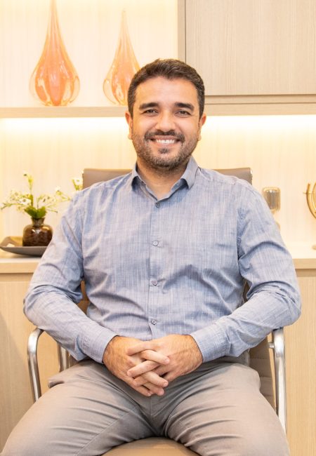 Dr Sergio.JPG